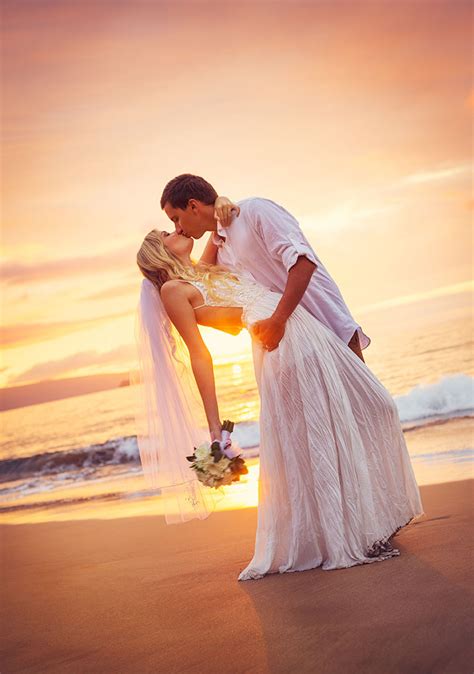 totally tropical weddings